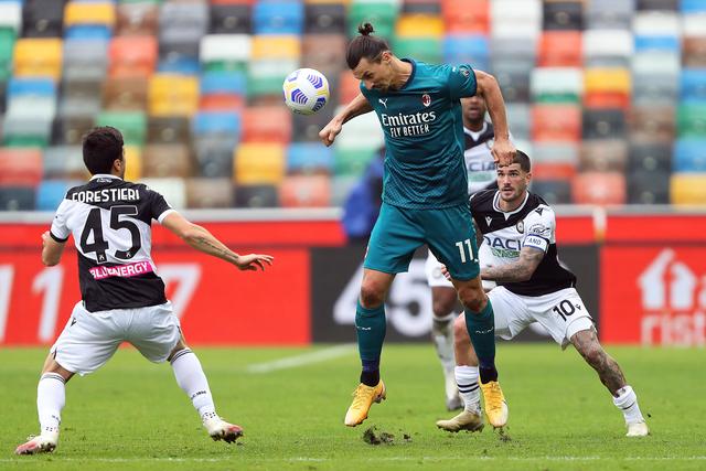 冯莱重返上海男篮 与费雷尔成新赛季外援搭档