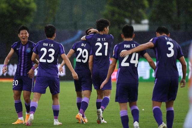 节礼日胜场数排名：曼联22场最多