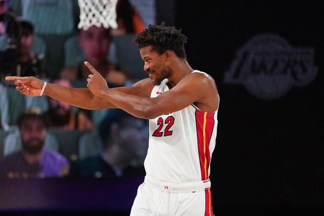 陈国豪CBA首秀20+10杨瀚森13+10 北控力克青岛